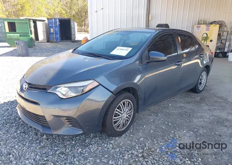 2016 Toyota Corolla Le z USA, uszkodzony, nr VIN 5YFBURHE9GP389965